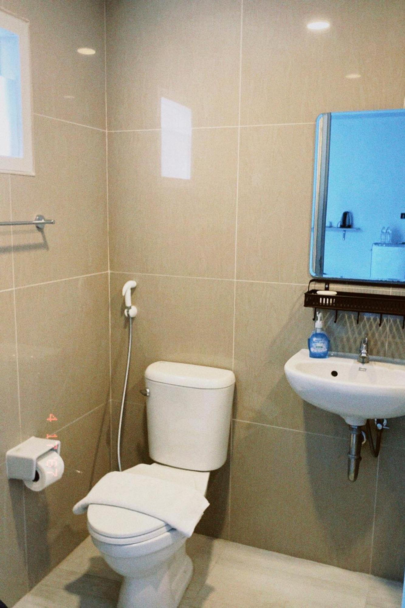 Sasimanta Hotell Kamala Beach Exteriör bild