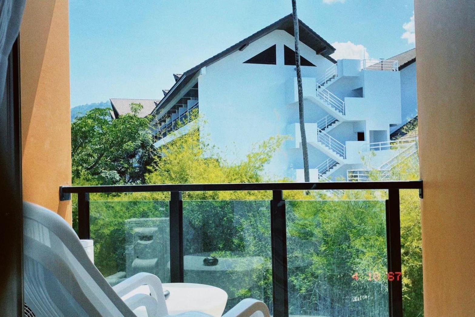 Sasimanta Hotell Kamala Beach Exteriör bild